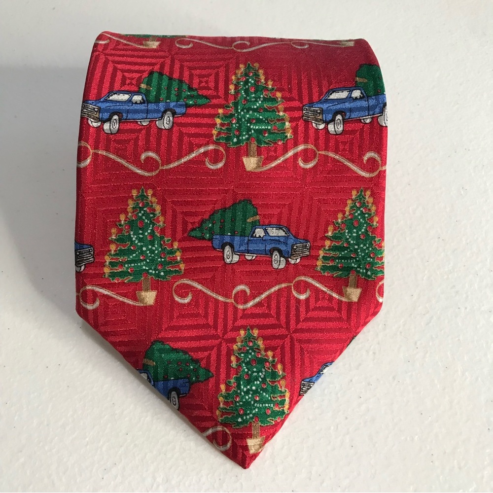 Robert Stock Red Christmas Trees Blue Truck Novelty 100% Silk Necktie Green GUC